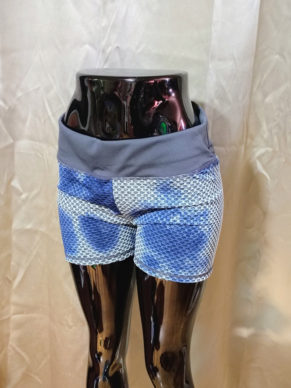 Women's Blue Patterned Active Shorts Size XXL